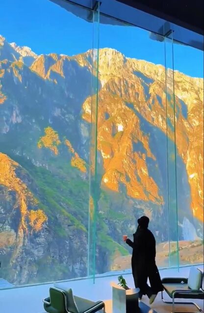 Yunnan Cultural & Scenic Explorer - Image 4